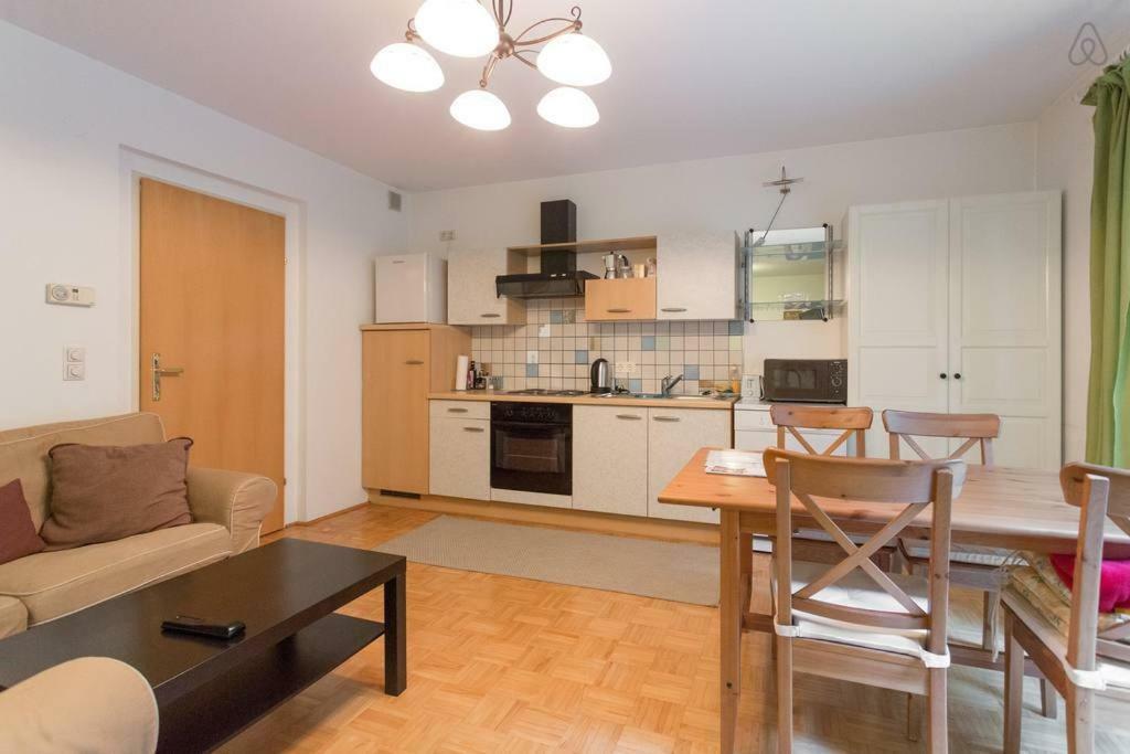 Relaxing Terrace Apartment In Lively Area Βιέννη Εξωτερικό φωτογραφία