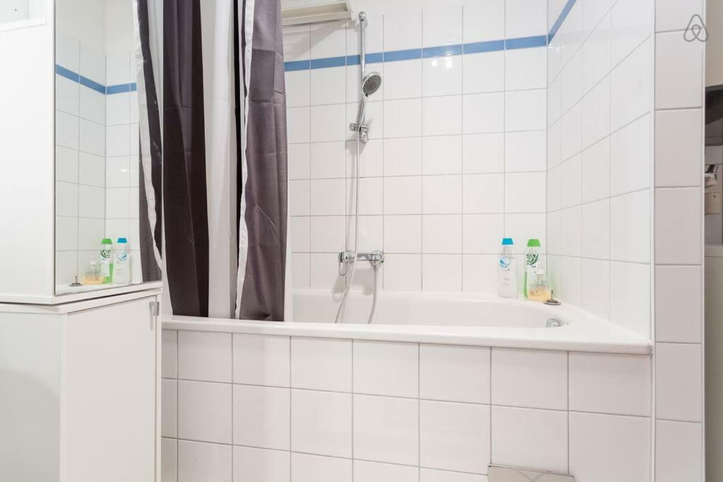 Relaxing Terrace Apartment In Lively Area Βιέννη Εξωτερικό φωτογραφία