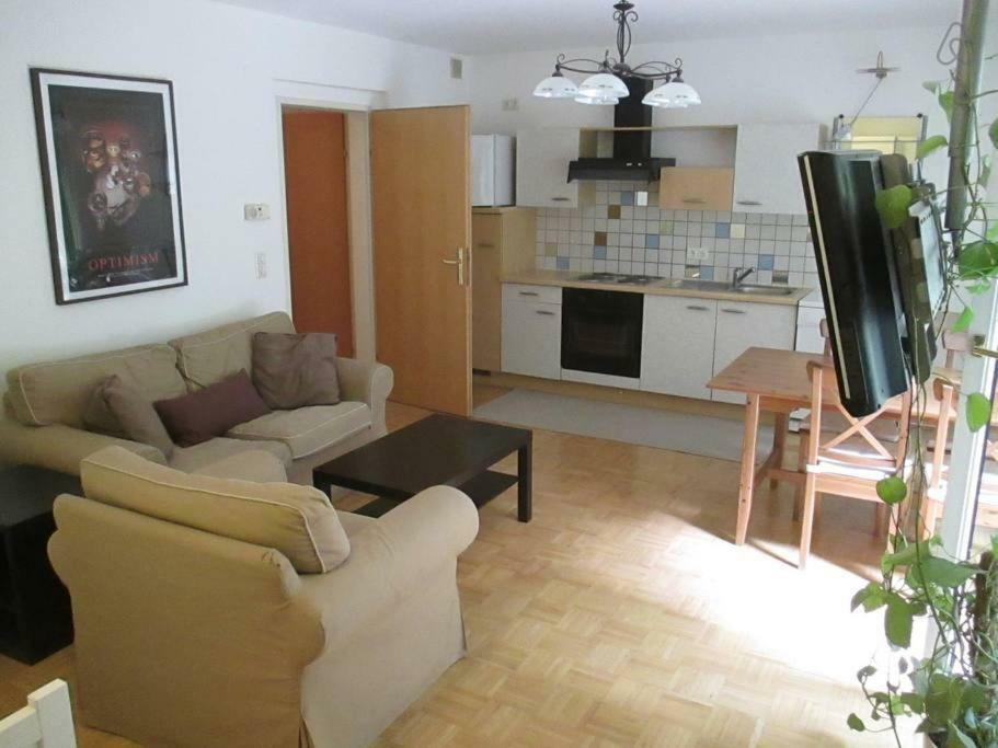 Relaxing Terrace Apartment In Lively Area Βιέννη Εξωτερικό φωτογραφία