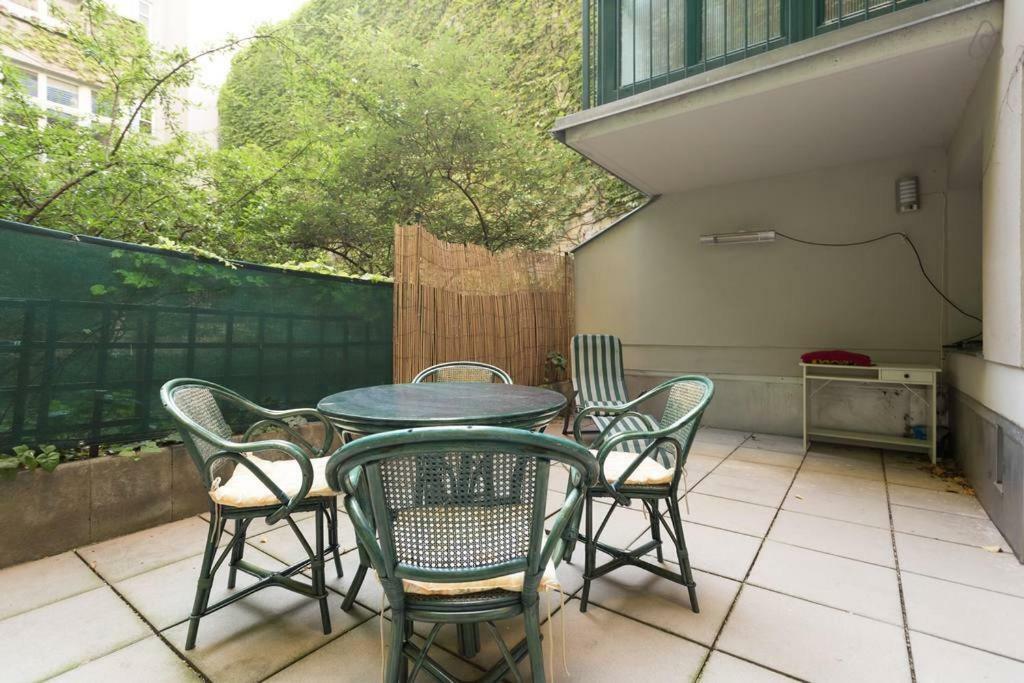 Relaxing Terrace Apartment In Lively Area Βιέννη Εξωτερικό φωτογραφία